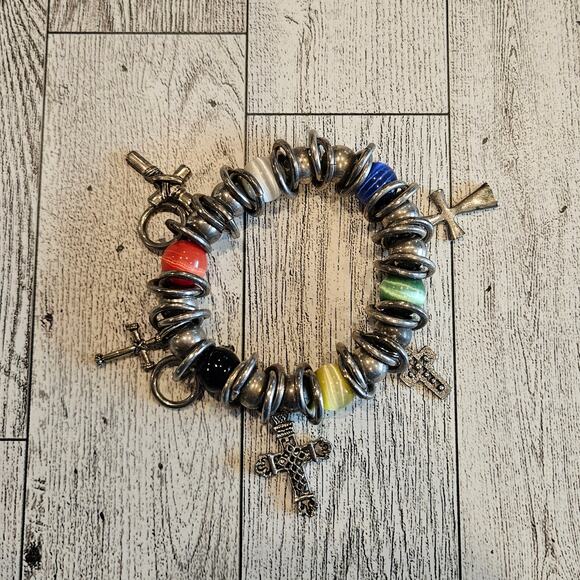 Stretch Bracelet Silver Tone Cross Charms Multicolor Beads Religious Women's - Picture 2 of 7